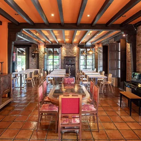 Globales Playa De Llanas Hotel