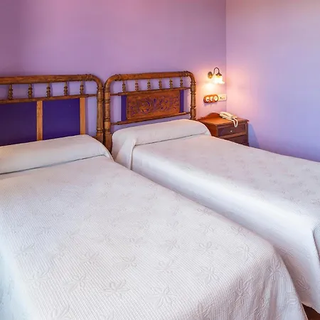 Отель Globales Playa De Llanas Мурос-де-Налон