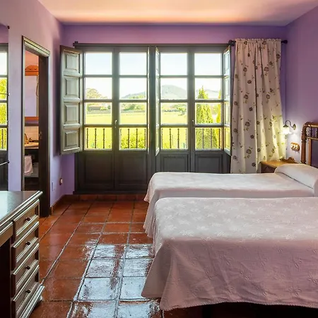 Globales Playa De Llanas 3*