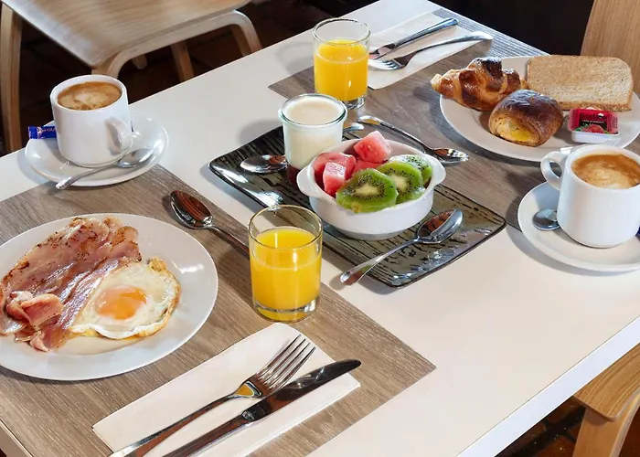 Globales Playa De Llanas Hotel